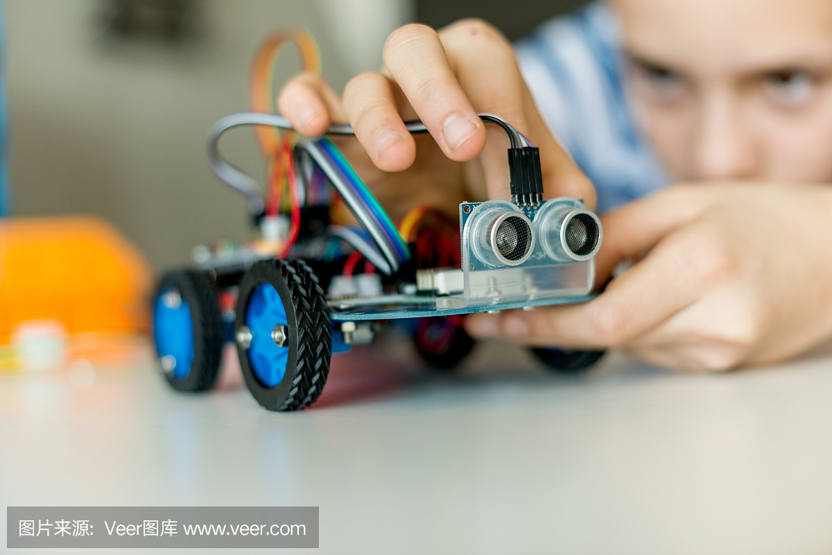 手工制作汽车模型,电子建筑