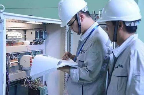 22年专业热搜榜单 计算机退居第3,电气冲上第2,财经类未进前10