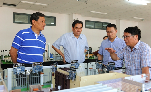 上海贝格计算机数据服务与贵州省高级人民法院来校调研